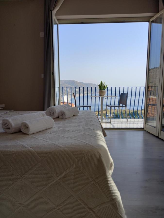 Athena Charming Rooms Taormina Exterior photo