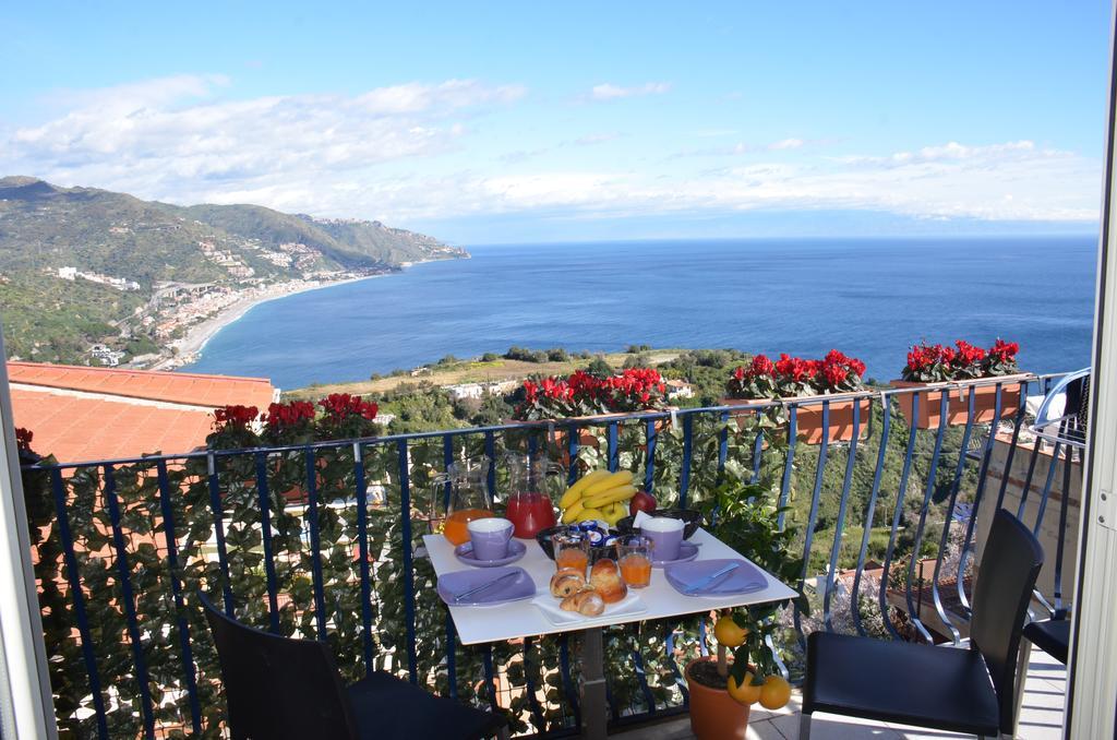 Athena Charming Rooms Taormina Exterior photo